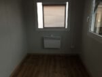Contenedor de oficina de 5×2,20 con instalaciones sanitarias - Imagen 12