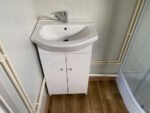 Oficina contenedor 6,00 x 2,40m con WC, ducha y cocina americana - Imagen 9