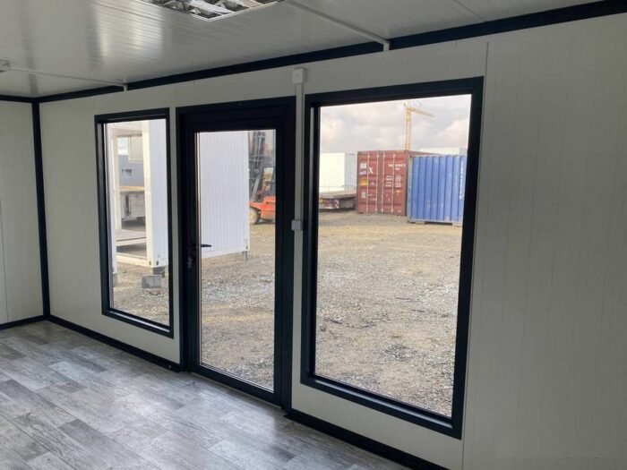 Contenedor de oficina de 18 m² - Imagen 6